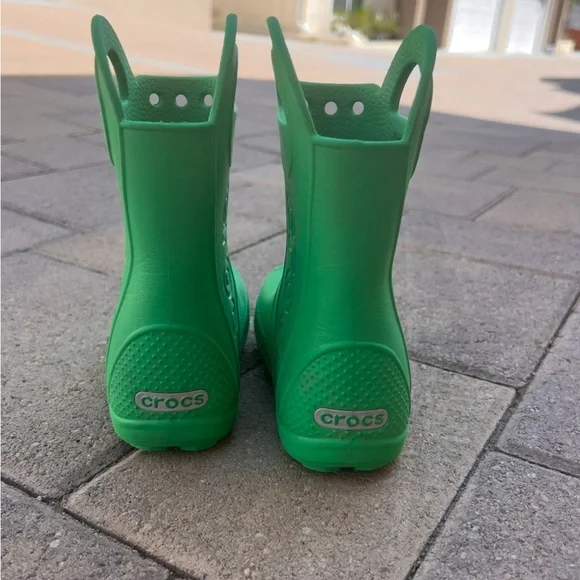 CROCS Green Rain & Snow Boots Waterproof Pull-On - Picture 5 of 9